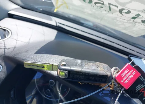 2013 Volkswagen Passat 2.5L Se из США, поврежденный, VIN 1VWBP7A39DC036020